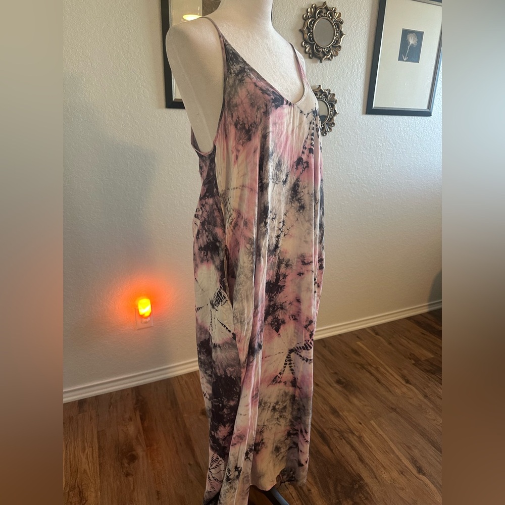 Lovestitch Tie-Dye Maxi Dress Open Back & w/Hand Pockets 🩷 - Picture 2 of 7